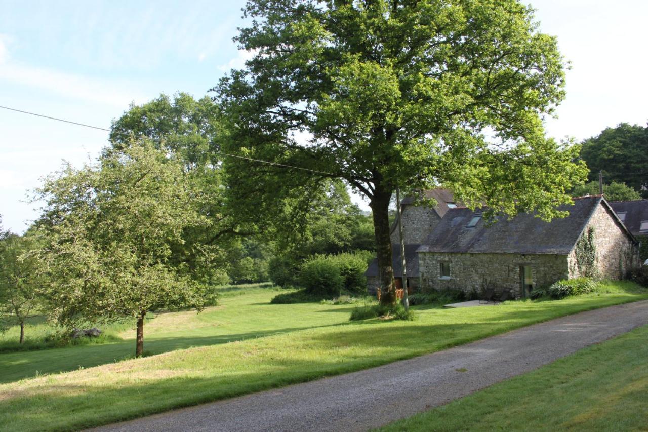 Les Gites Du Lety Perret (Morbihan) Exterior foto
